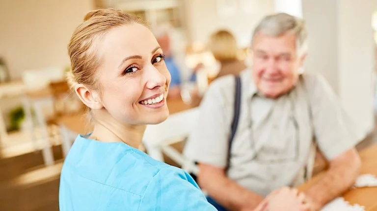 Kundenakquise in der Ambulanten Pflege mit Engagement: Wir kümmern uns um Sie